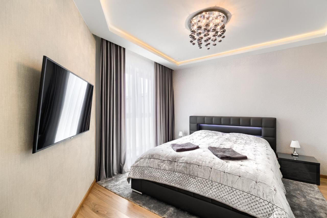 Apartment Toress Deptak *